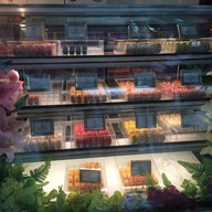 หน้าร้าน Dhara Dhevi Macaron  ท่าอากาศยานสุวรรณภูมิ