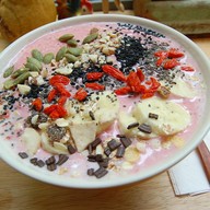 เมนูของร้าน the canary cafe