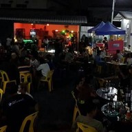 บรรยากาศ Friends For Fun Club