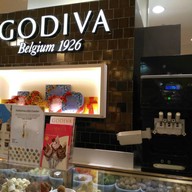 หน้าร้าน Godiva Chocolatier Takashimaya
