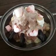 เมนูของร้าน ธัญญพร ก๋วยเตี๋ยวไก่ฉีกต้มยำ