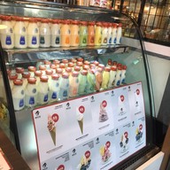 เมนูของร้าน Mojo By Milk And More สวนเพลินมาร์เก็ต