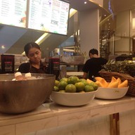 บรรยากาศ Mad About Juice Emporium