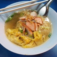 เมนูของร้าน จ๋ายบะหมี่ เกี๊ยวกุ้ง