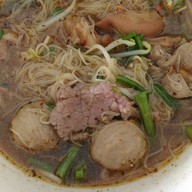 เตี๋ยวก๋างข่วง สันกำแพง