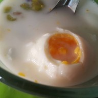 บัวลอยท่านผู้หญิง