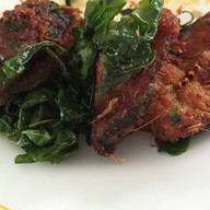 ปิ๊ก ข้าวราดแกง