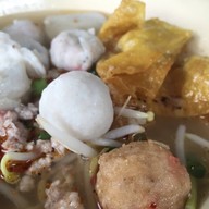 ก๋วยเตี๋ยวอาม่า แยกคลองตัน