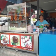 ป.เป็ดย่าง ( ห้างเดอะสกาย ชั้น 3)