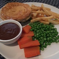 The U.n Irish Pub And Restaurant