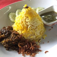 เมนูของร้าน อาหารและขนมหวานอิสลาม
