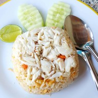 เมนูของร้าน ข้าวผัดปูระยอง (นายเหงียวเจ้าเก่า)