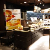 บรรยากาศ St. Marc Café Raffles City