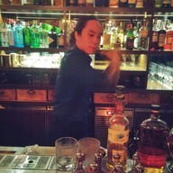 บรรยากาศ Jigger And Pony Amoy Street