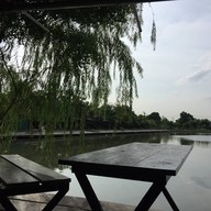 บรรยากาศ บ่อตกปลากัปตัน  รังสิต