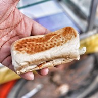 เมนูของร้าน ขนมปังปิ้ง หลังโรงเรียนโรจนวิทย์