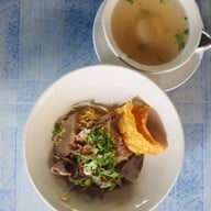 เมนูของร้าน บ้านก๋วยเตี๋ยว(ก๋วยเตี๋ยวใต้ถุน)