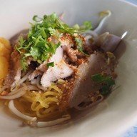 เมนูของร้าน บ้านก๋วยเตี๋ยว(ก๋วยเตี๋ยวใต้ถุน)