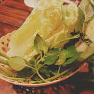 Gossip หมูจุ่ม & อาหารตามสั่ง