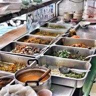 ข้าวแกงป้าซิ้ม