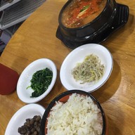 เมนูของร้าน Young Na Ra Korean Restaurant 8 Mile Junction