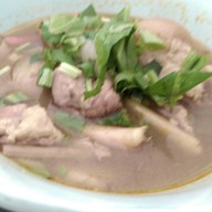 ก๋วยเตี๋ยวหน้าอำเภอ