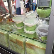 น้ำเต้าหู้ & ปาท่องโก๋ บรมไตรโลกนารถ ซ.4