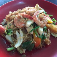 ร้านอาหารบ้านป้านอม บ้านค่าย