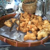 น้ำเต้าหู้ & ปาท่องโก๋ บรมไตรโลกนารถ ซ.4