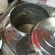 น้ำเต้าหู้ & ปาท่องโก๋ บรมไตรโลกนารถ ซ.4