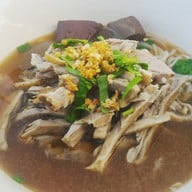 เมนูของร้าน ก๋วยเตี๋ยวเป็ด หน้าวัดกะสังข์ อยุธยา