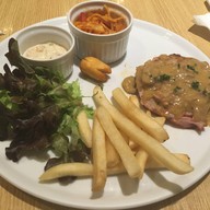 The Terrace เซ็นทรัลพระราม 3