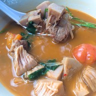 เมนูของร้าน ที่นี่ สถานีเชียงใหม่