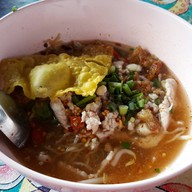 ก๋วยเตี๋ยวเรือเฮียชาย