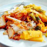 เมนูของร้าน ข้าวแกงปิ่นแก้ว (คุณอึ่ง)