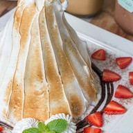 Le Chalet Food And Beverage