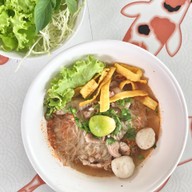 ก๋วยเตี๋ยวหมูหน้าประปา (เจ้าเก่า)