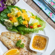 Le Chalet Food And Beverage
