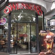 Swensen's Tops ทองหล่อ