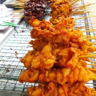 หมูปิ้ง 1,000 ไม้