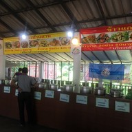 ข้าวแกงบ้านสวนระยอง