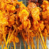 หมูปิ้ง 1,000 ไม้