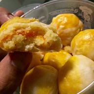 ขนมเปี๊ยะครูสมทรง