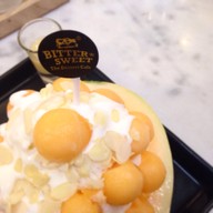 เมนูของร้าน Bitter*sweet Homemade Ice Cream The Walk Nakhonsawan