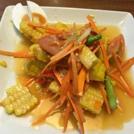 เมนูของร้าน Zaab Eli (แซ่บอีลี่) สีลมคอมเพล็กซ์