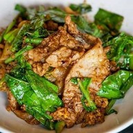 จานเส้น By Fresh & Taste