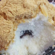 Snow Tree เมเจอร์ ปิ่นเกล้า