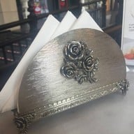 Le Petit cafe LONDON STREET