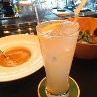 เมนูของร้าน Medium Rare Steak & Wine
