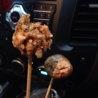 เมนูของร้าน ไส้กรอกอ้ายหมูอ้วน  อีสานซอสเซส